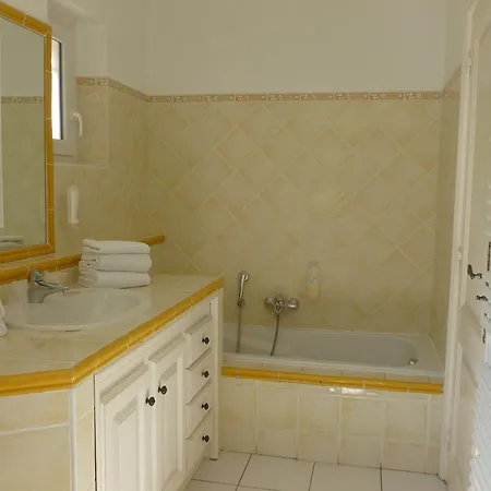Hotel Les Santolines 3*